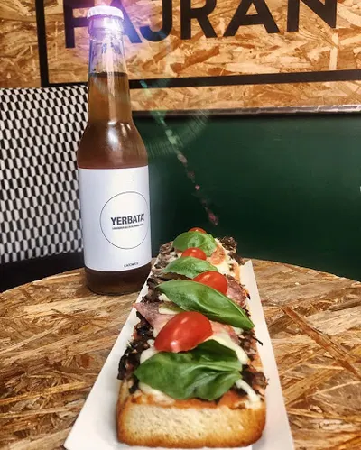 FAJRANT - Zapiekanki tradycyjne